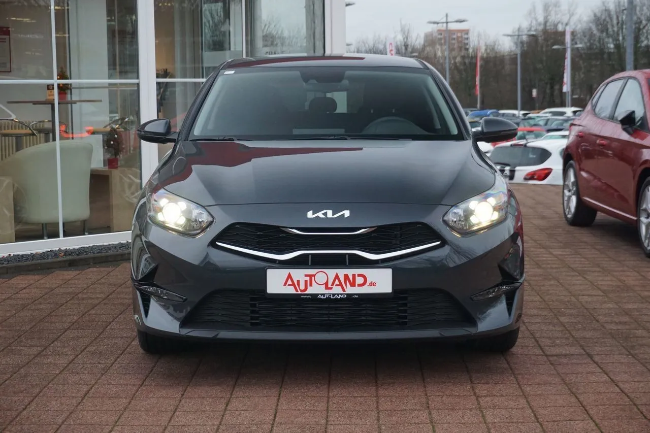 Kia Ceed 1.0 T-GDI 2-Zonen-Klima...  Image 7