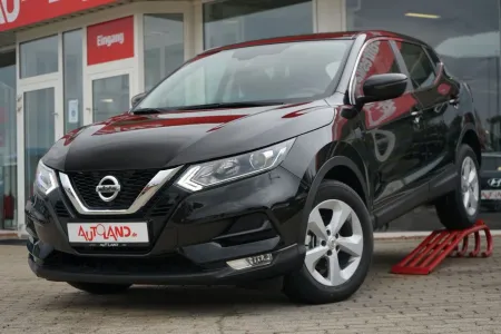 Nissan Qashqai 1.3 DIG-T... 